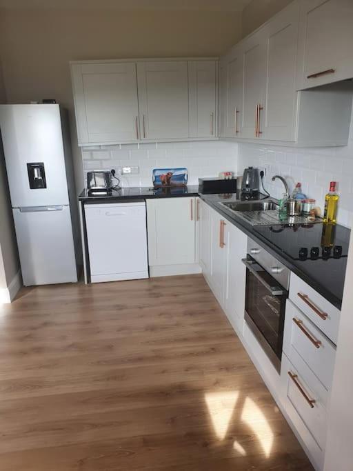Private 3 Bedroom House Ideal For Family & Friends Killybegs Extérieur photo